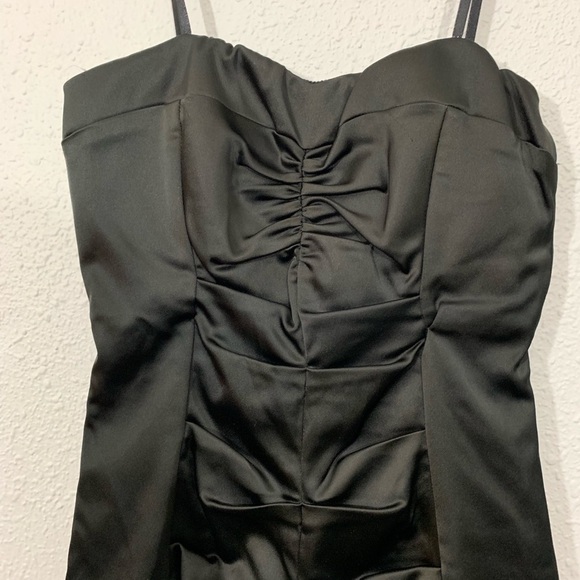 Cache NWT Black Satin Strapless Satin Dress size 6 - Picture 2 of 6